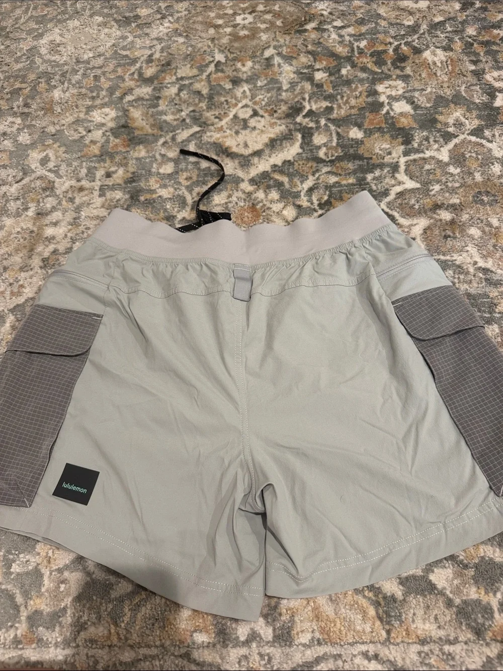 Lululemon Multi-Pocket Cargo High-Rise Hiking Shorts